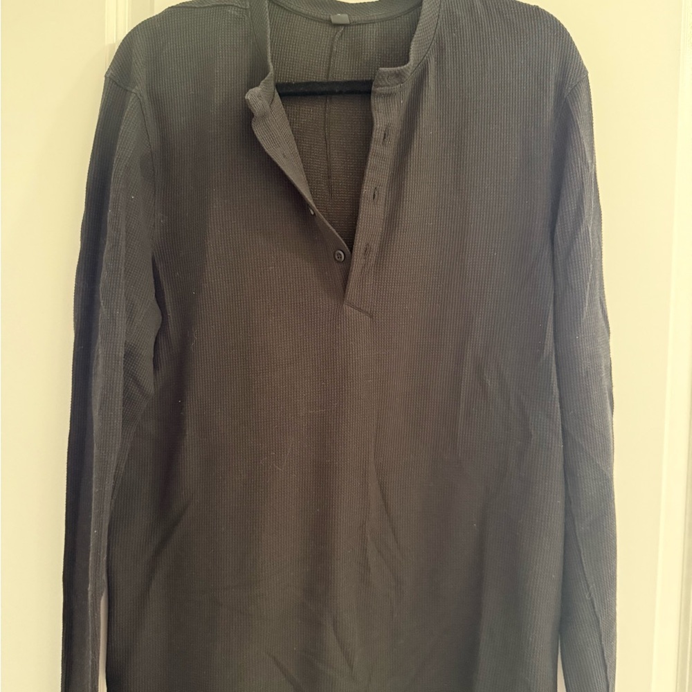 lululemon athletica Black Long Sleeve Tee